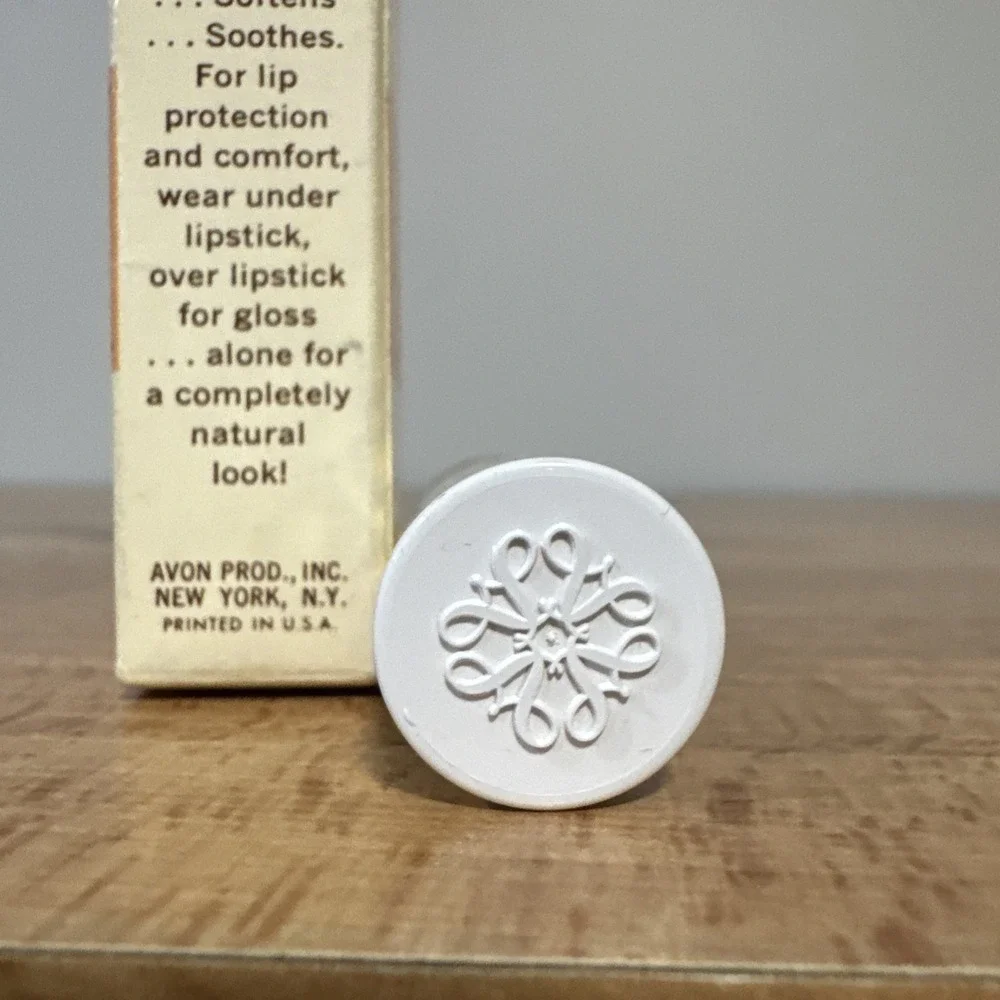 Avon Vintage DEW Lip Dew Balm Great Collectible Or Movie Prop Add New Old Stock